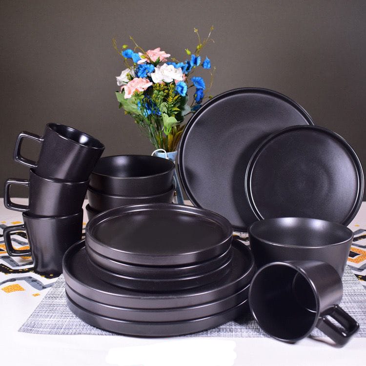 Black Dinner set