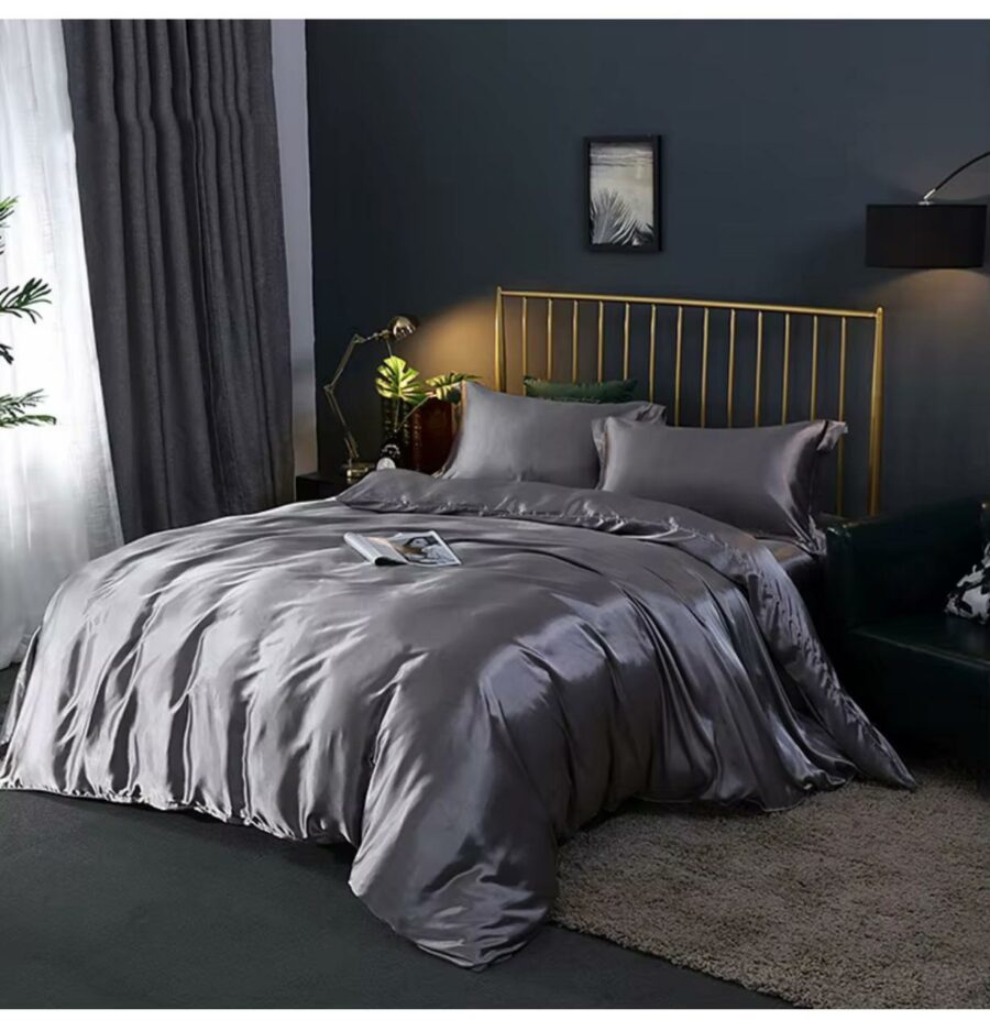 Mulberry silk bedding set