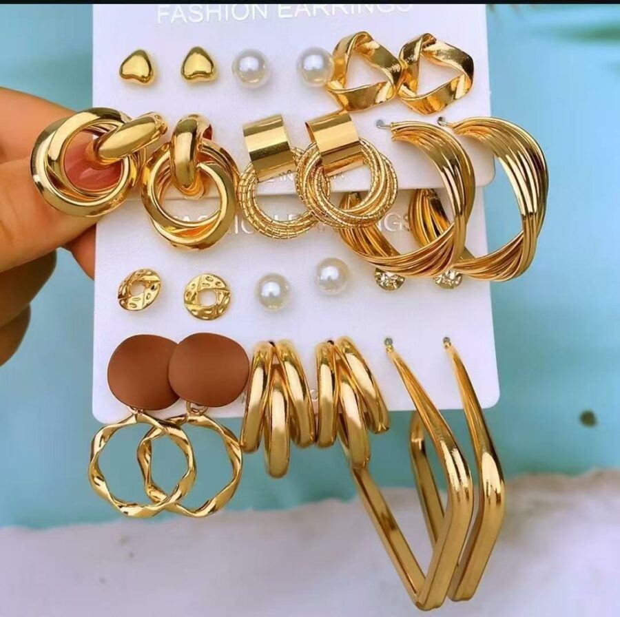 Cutesy Earring set