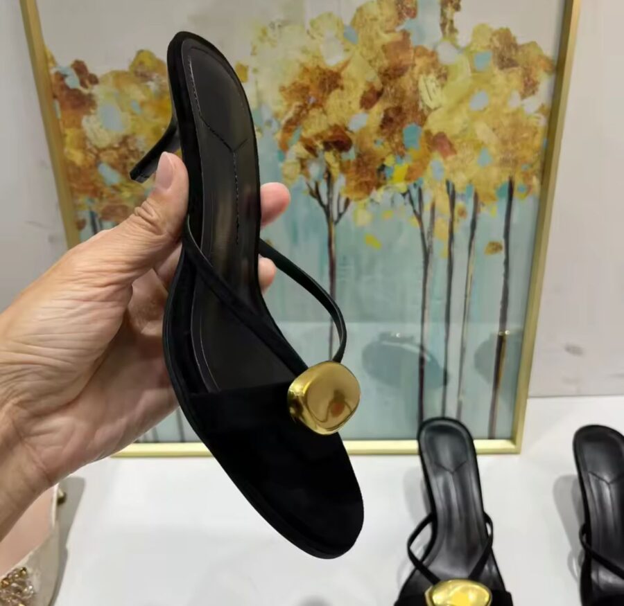 Strappy Zara kitten heel