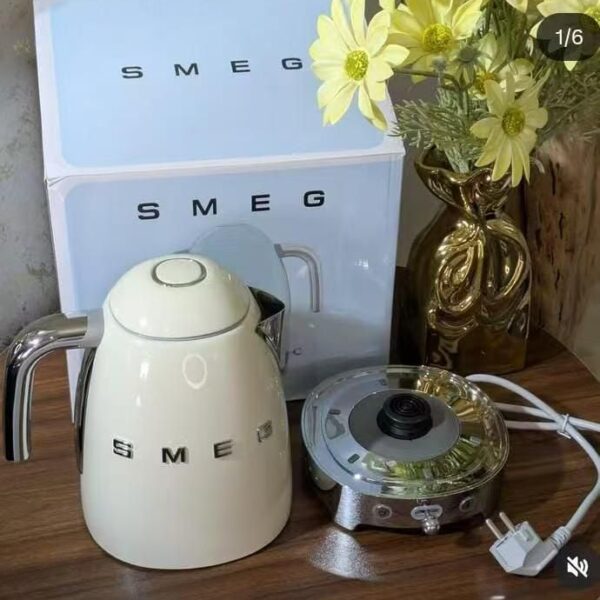 SMEG Kettle